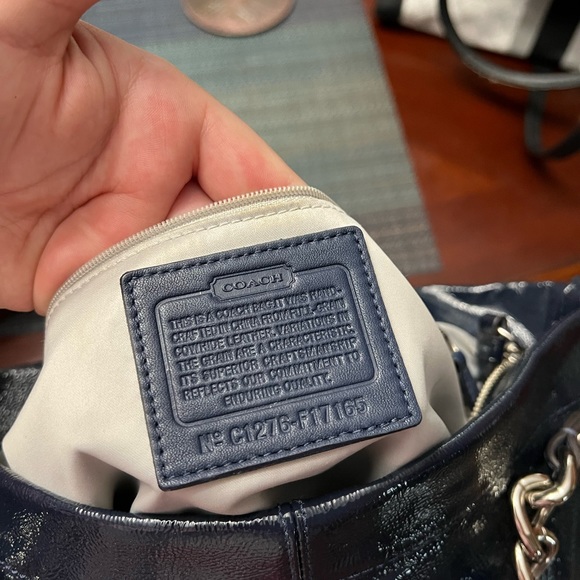 Coach Shoulder Bag - Picture 3 of 4